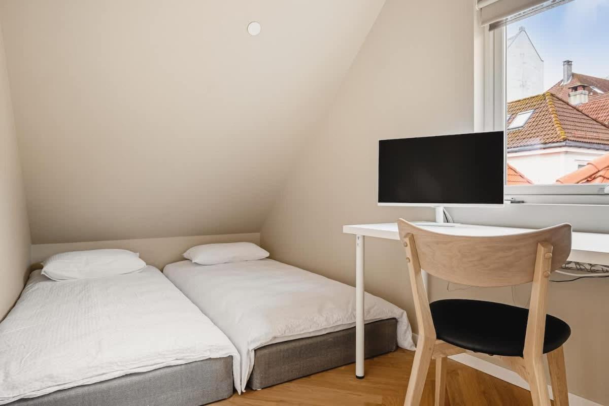Dinbnb Apartments I Mid-City Luxury With Mini Balcony And Smart Tv & Sound System برغن المظهر الخارجي الصورة