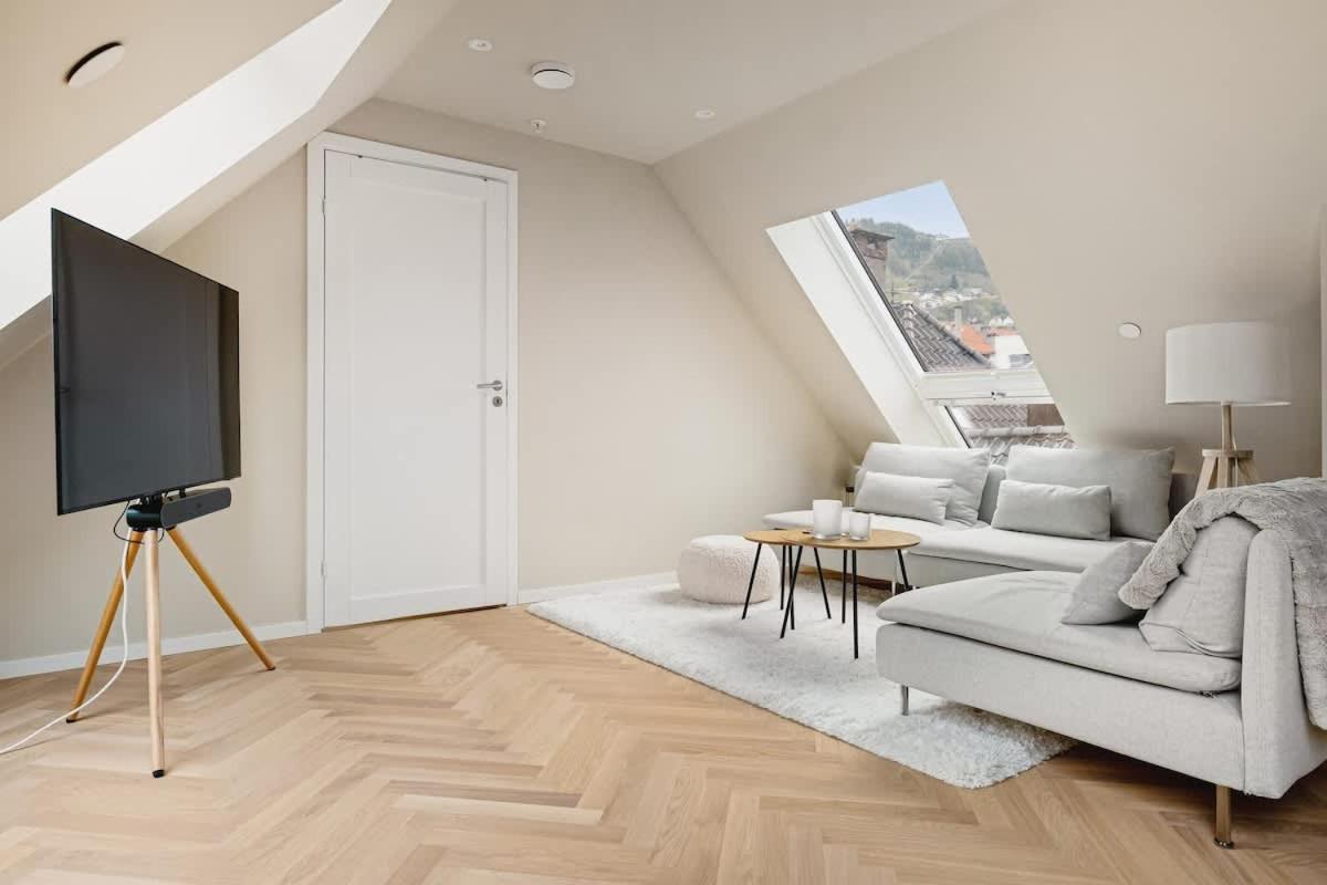 Dinbnb Apartments I Mid-City Luxury With Mini Balcony And Smart Tv & Sound System برغن المظهر الخارجي الصورة